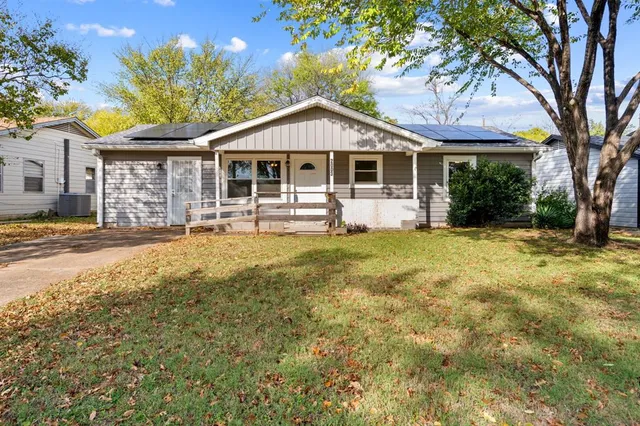 $275,000 | 2003 Dennis Street, Irving, TX 75062