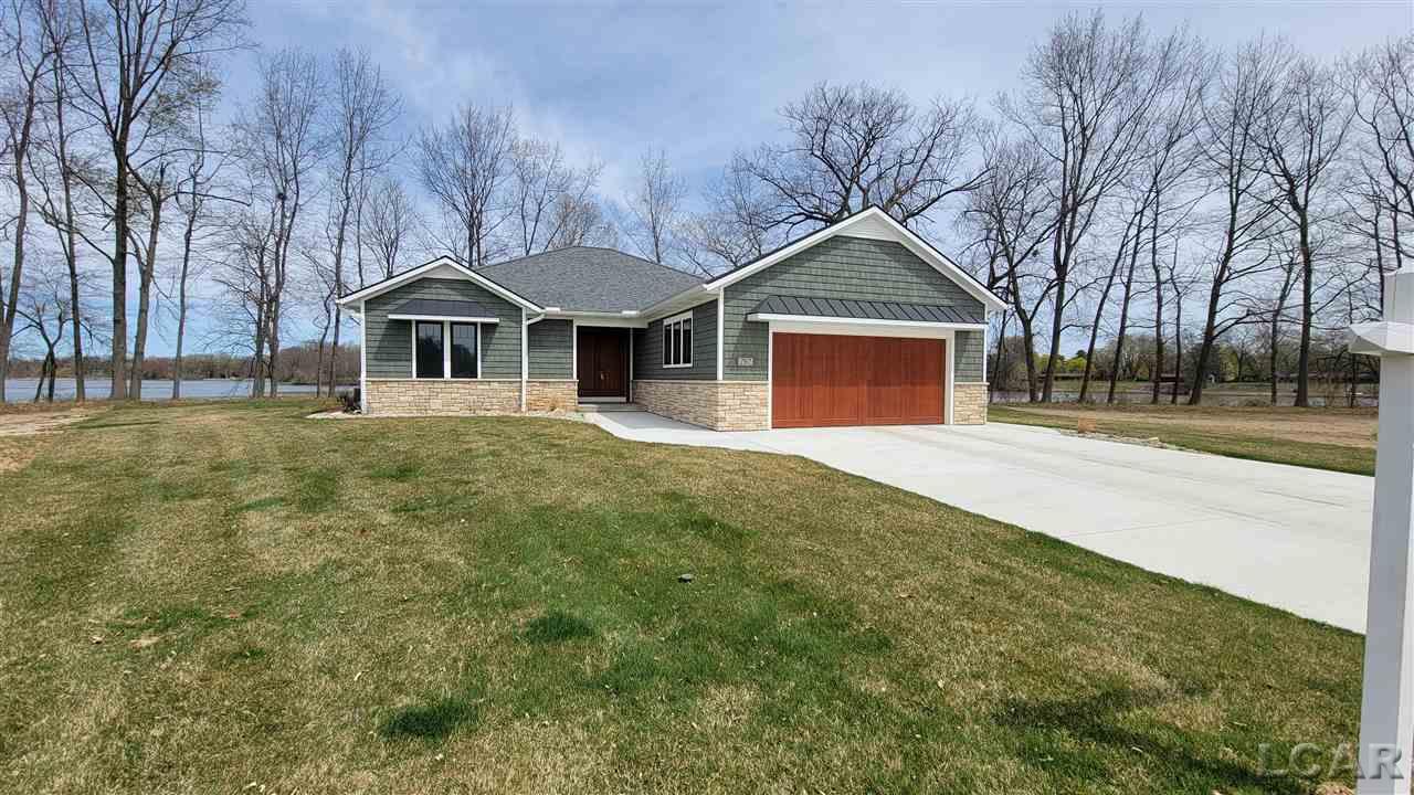 732 Red Mill Point Tecumseh, MI 49286 - Photo 3 of 16