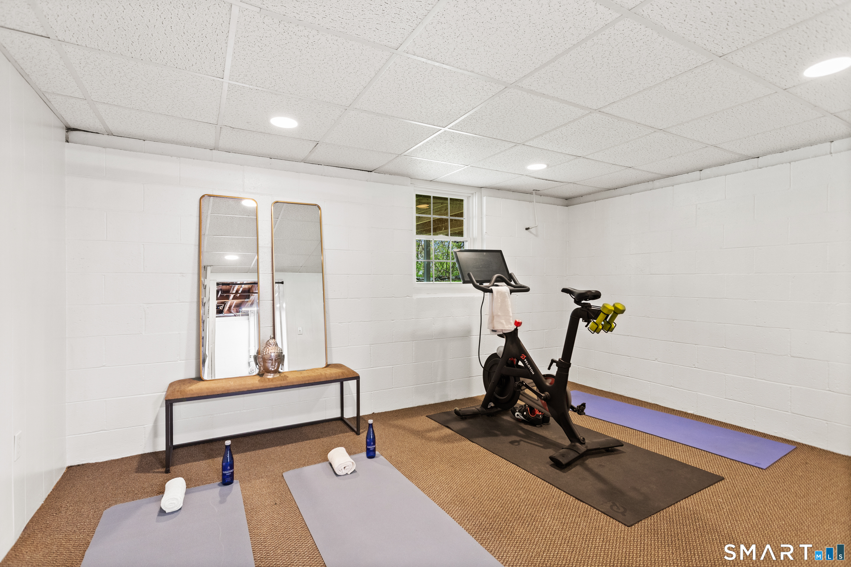 61 Range Road Wilton, CT 06897 - Photo 15 of 22