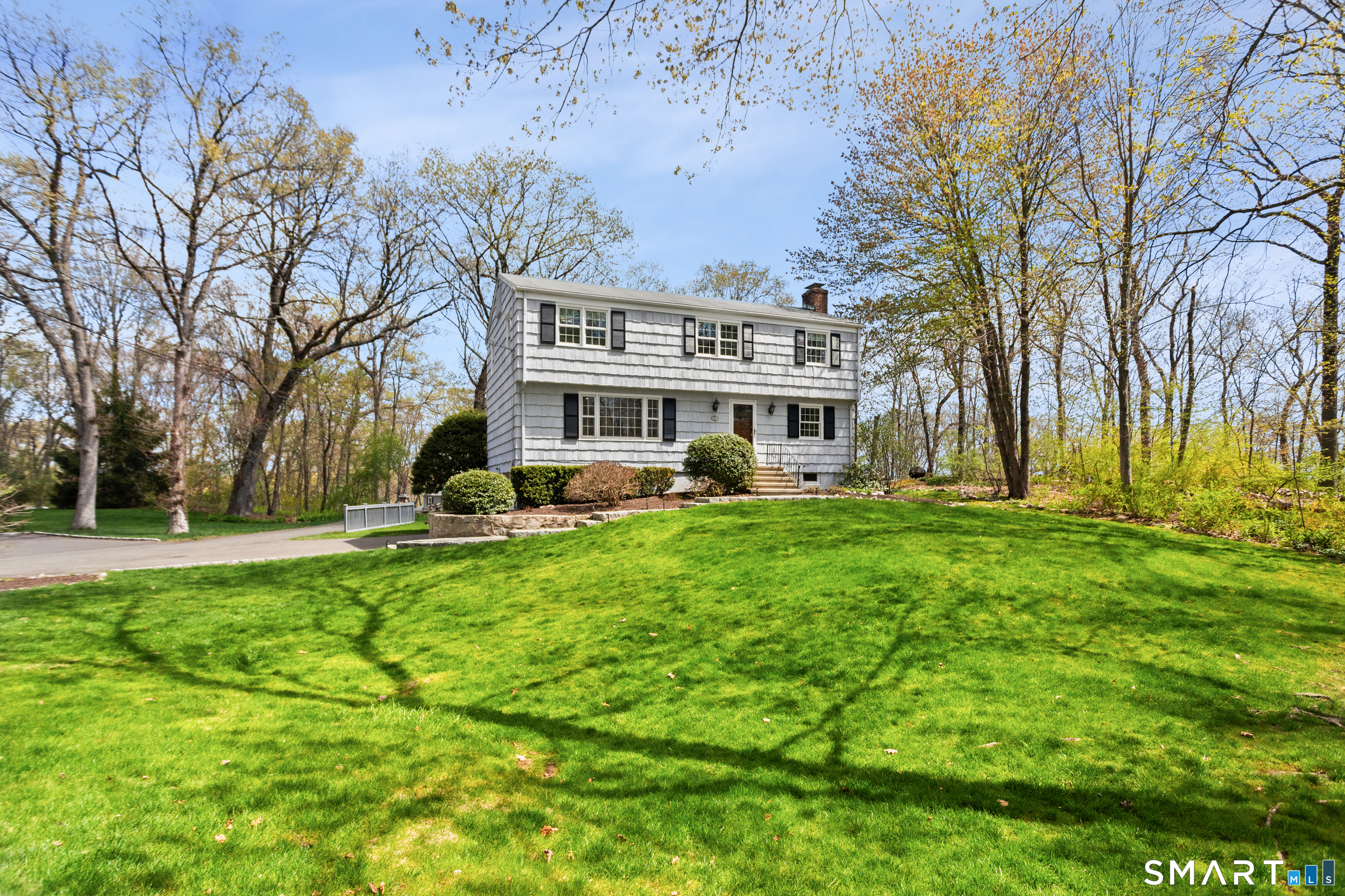 61 Range Road Wilton, CT 06897 - Photo 2 of 22