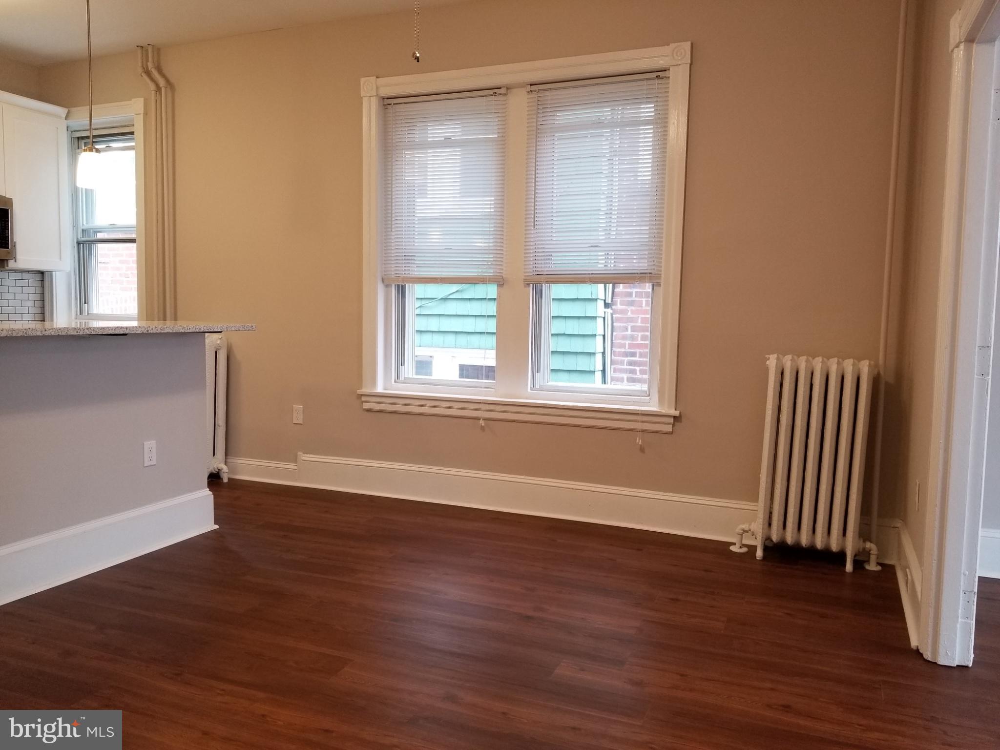 4541 Manayunk Avenue Philadelphia, PA 19128 - Photo 6 of 30 Unit 2 Dining