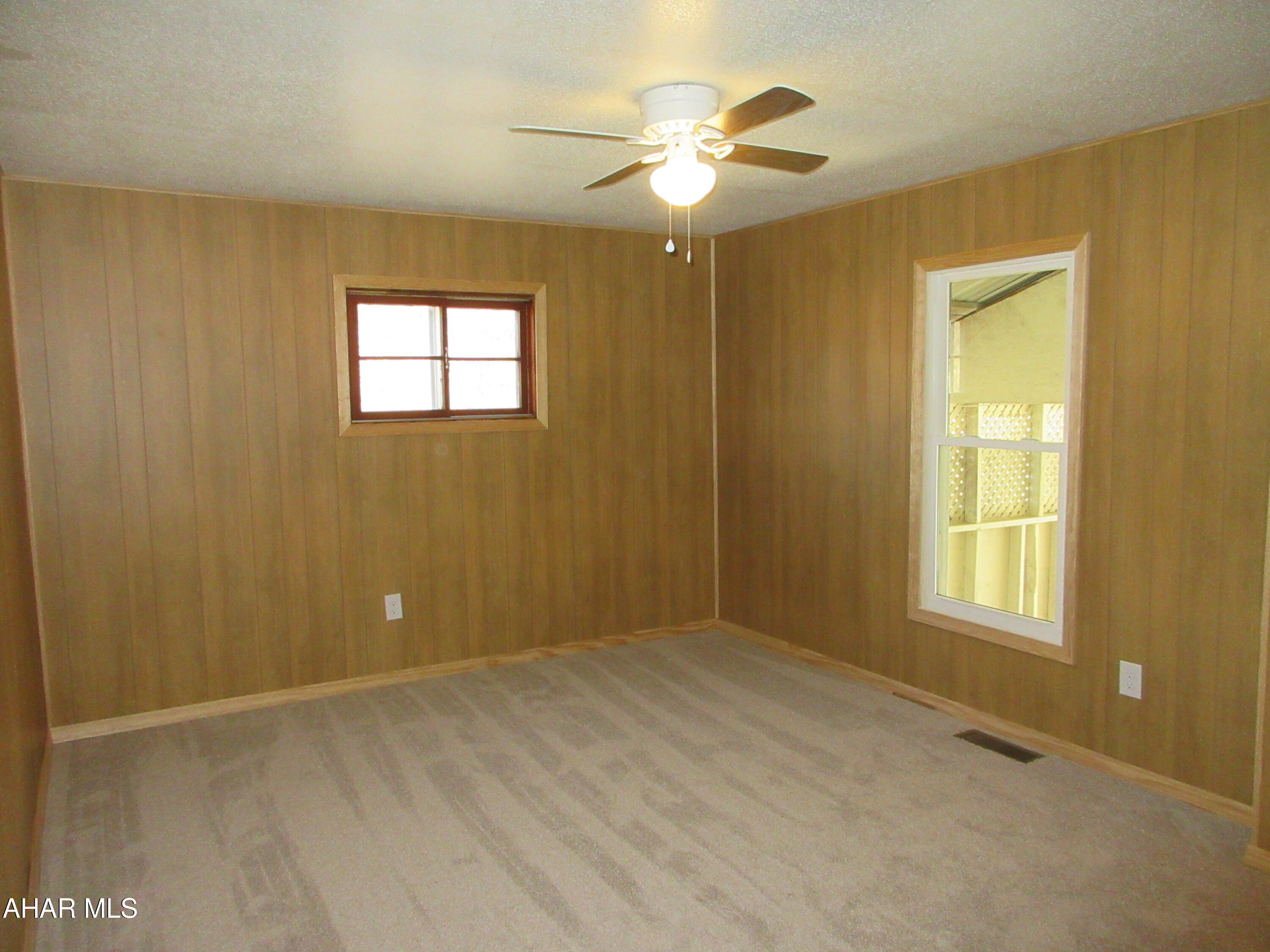 254 Bell-Tip Road Tyrone, PA 16686 - Photo 12 of 17