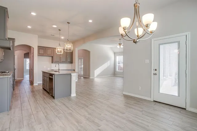 $3,200 | 1281 Palo Duro Court, Burleson, TX 76028