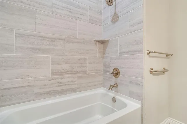a bathroom with a tub
