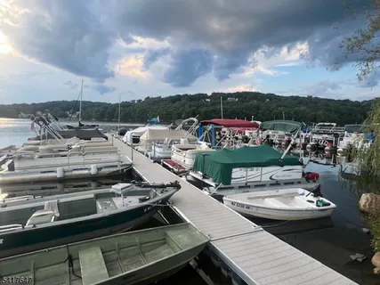 $779,000 | 9 Apache Trail, Rockaway, NJ 07866