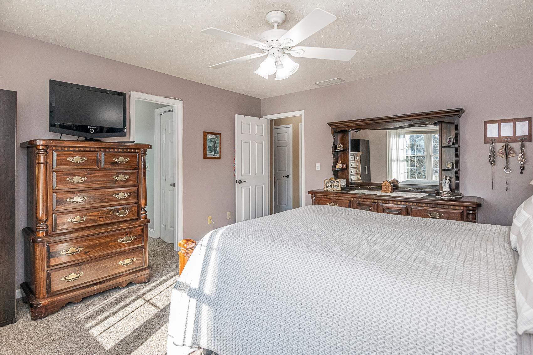 1305 Marigold Road Bloomington, IN 47401 - Photo 14 of 35 Gallery Image 14
