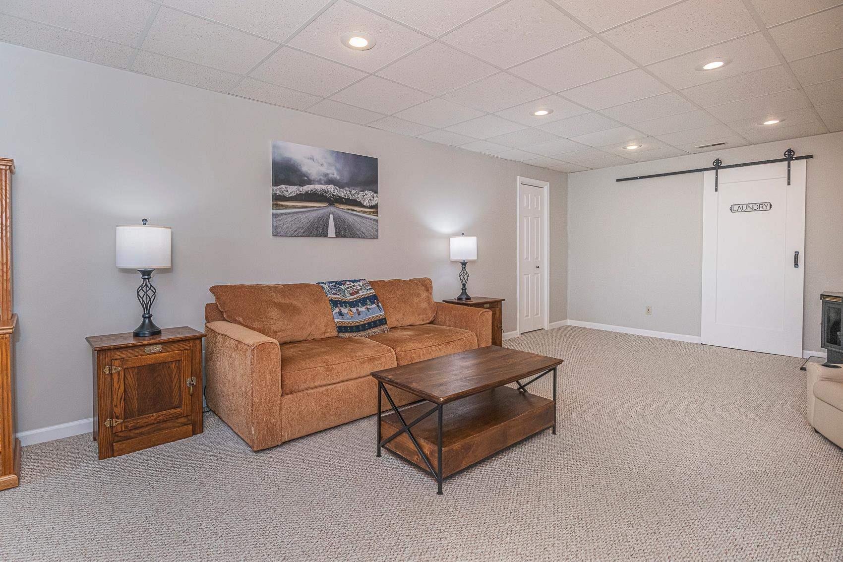 1305 Marigold Road Bloomington, IN 47401 - Photo 24 of 35 Gallery Image 24