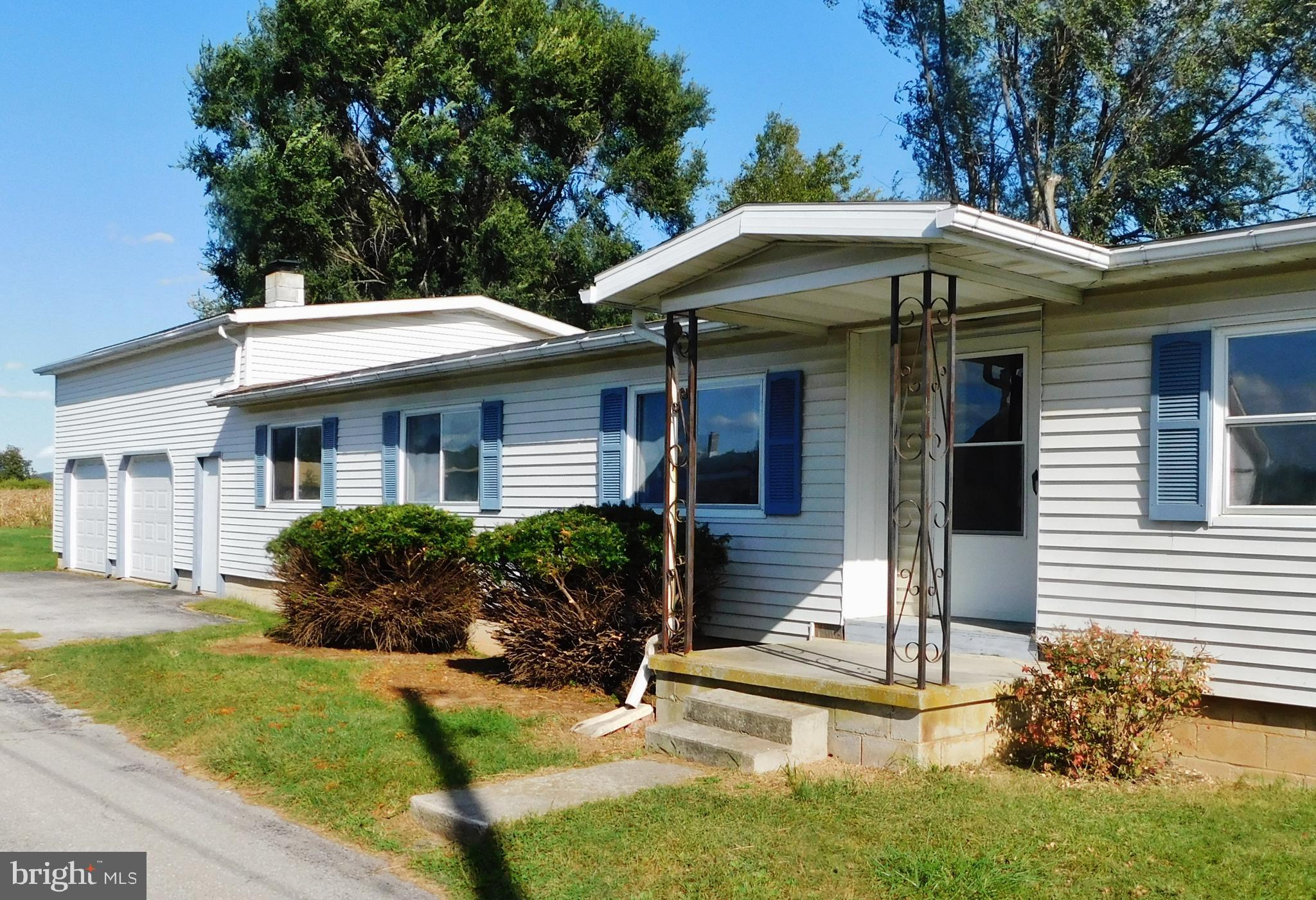 2882 Centennial Road Hanover, PA 17331 - Photo 3 of 22