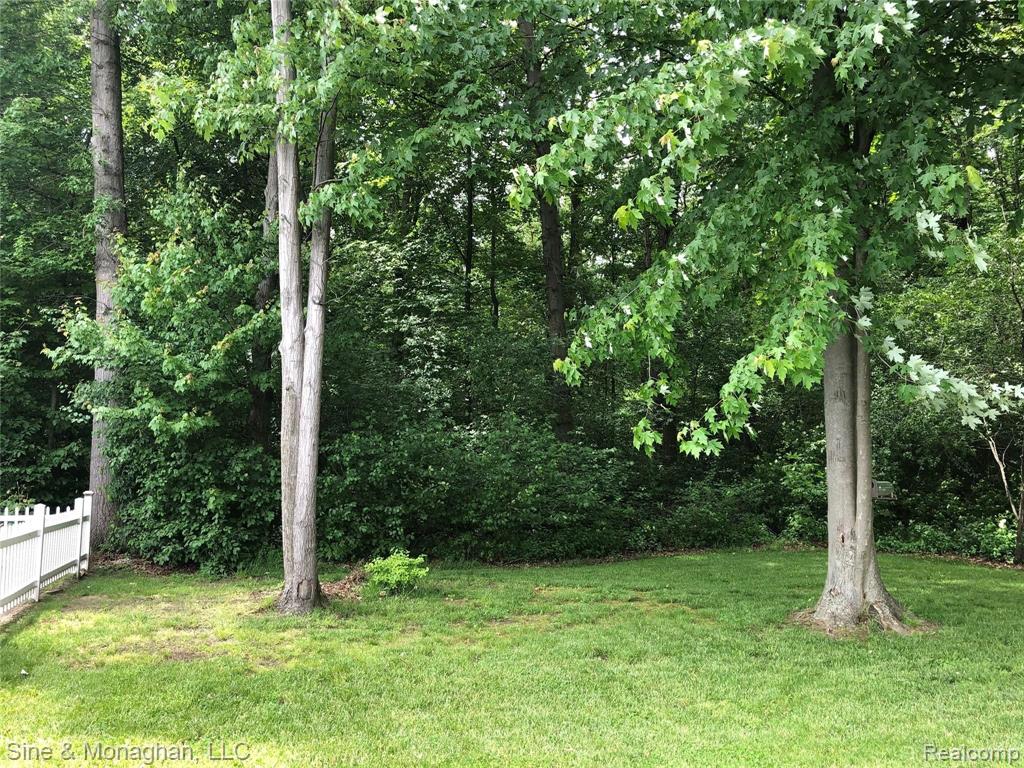 9526 Amy Road Algonac, MI 48001 - Photo 31 of 39