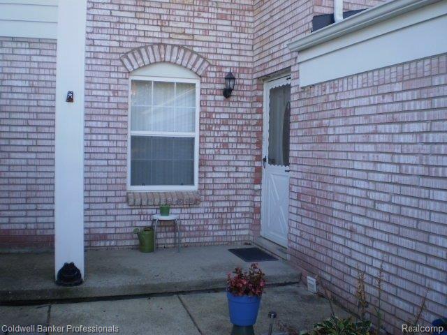 101 Stratford Lane, Unit 85 Rochester, MI 48309 - Photo 2 of 25 Welcome!