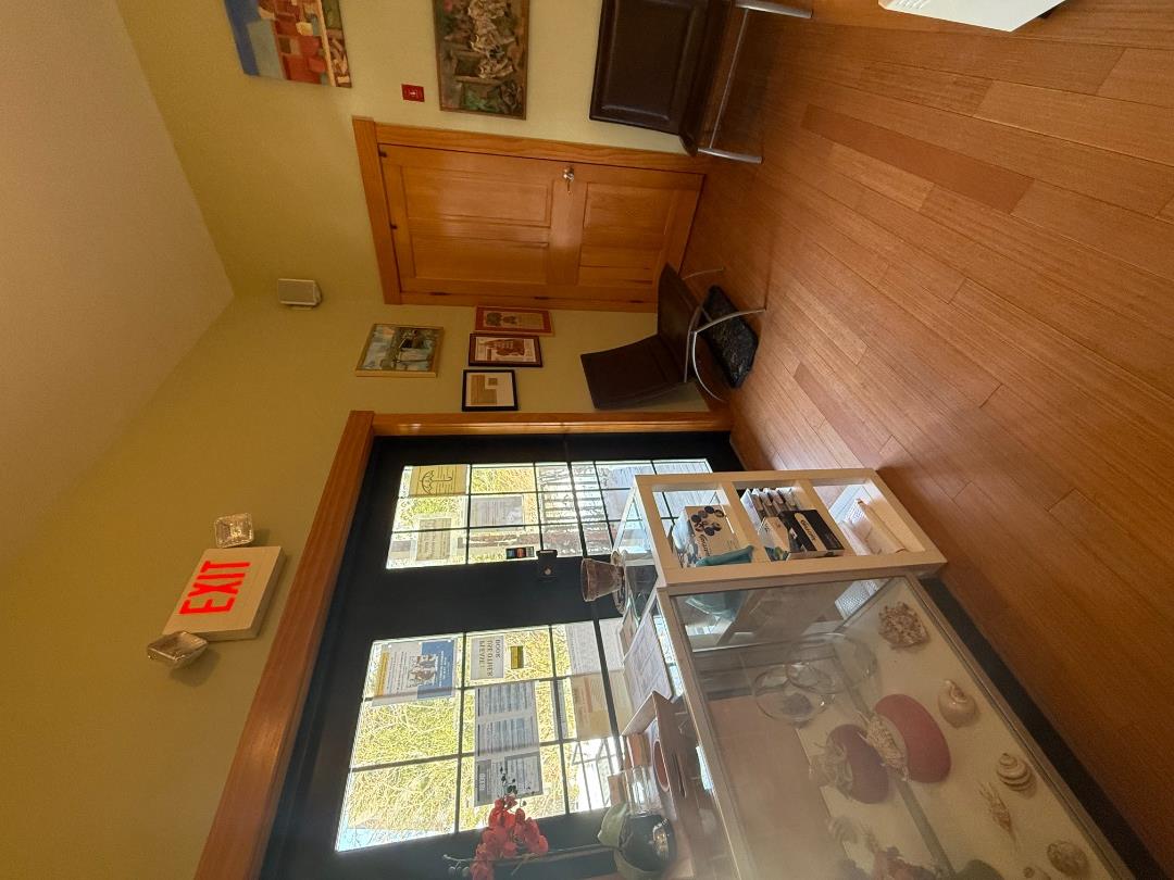 24 Cournoyer Road West Tisbury, MA 02568 - Photo 4 of 8