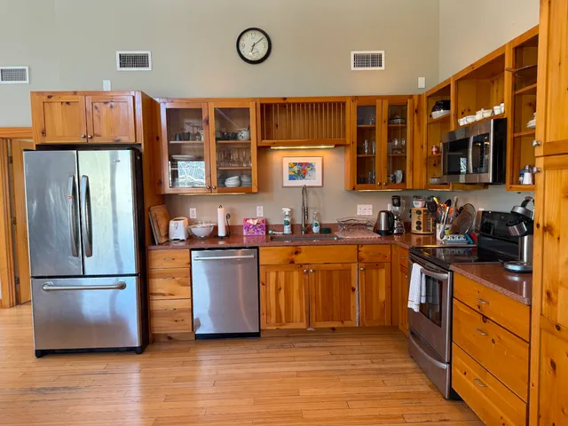 $2,950,000 | 24 Cournoyer Road, West Tisbury, MA 02568