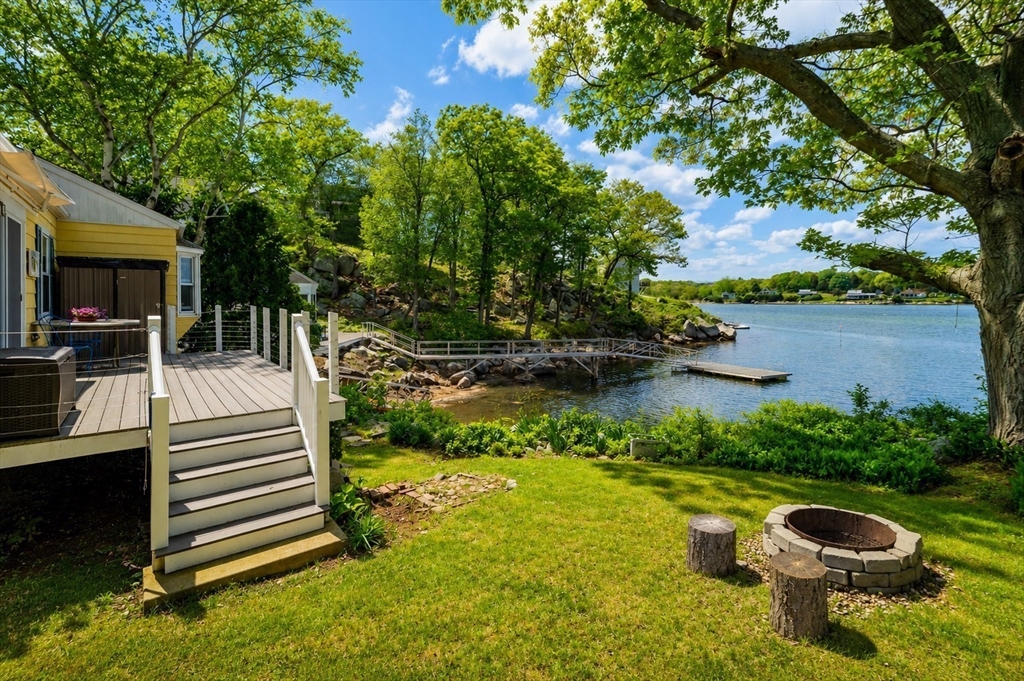 16 Tidal Cove Way Gloucester, MA 01930 - Photo 19 of 31