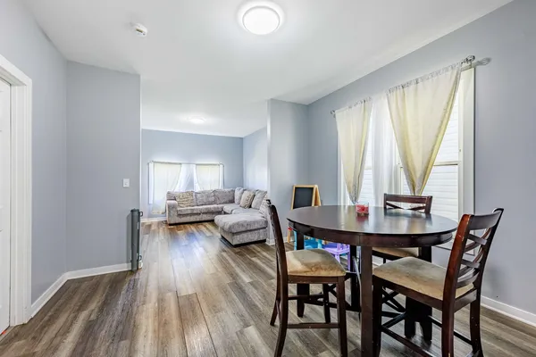 $149,900 | 82 Isa Avenue, Chicago Heights, IL 60411