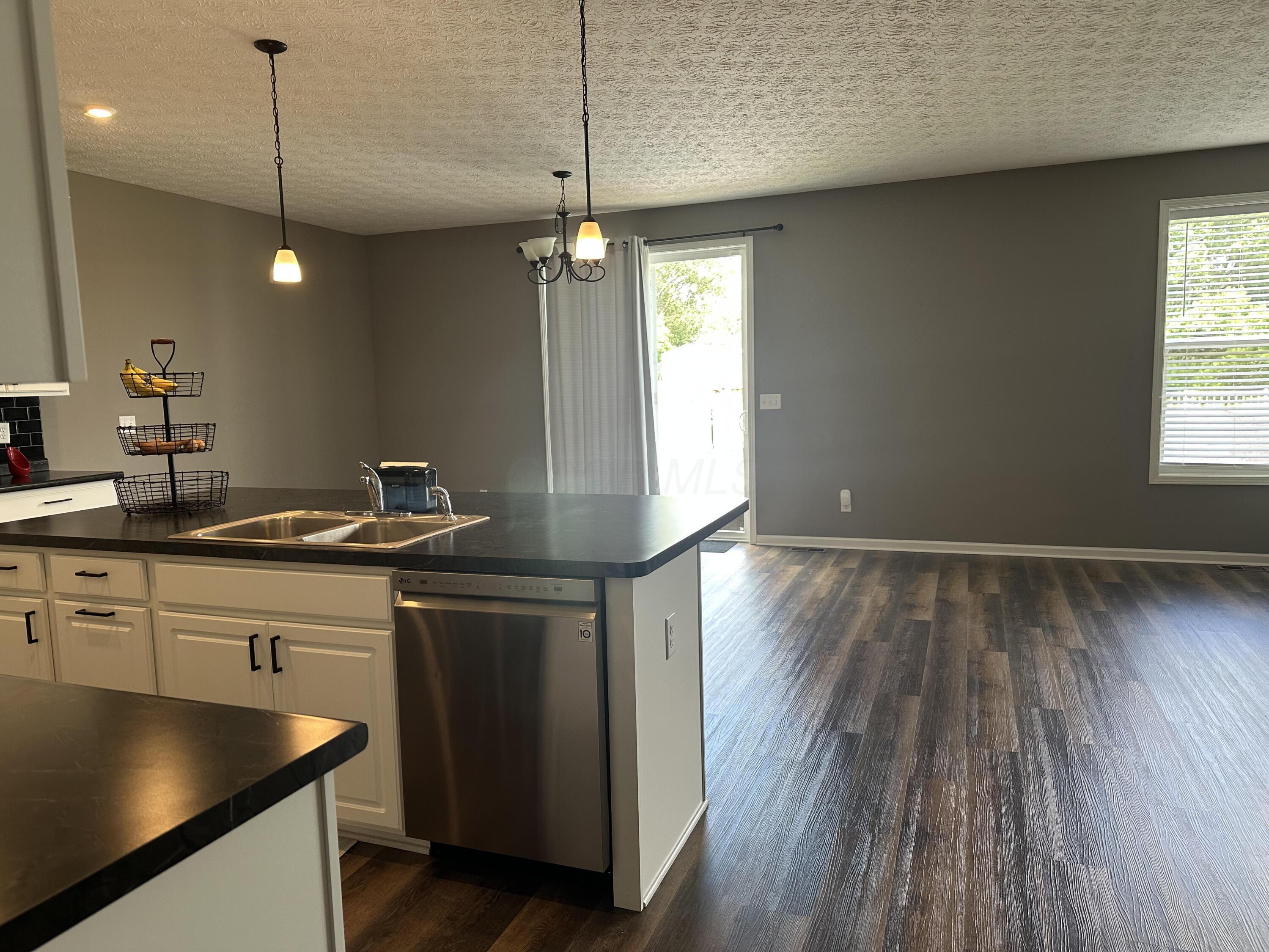 2434 Pickerington Road Carroll, OH 43112 - Photo 8 of 58