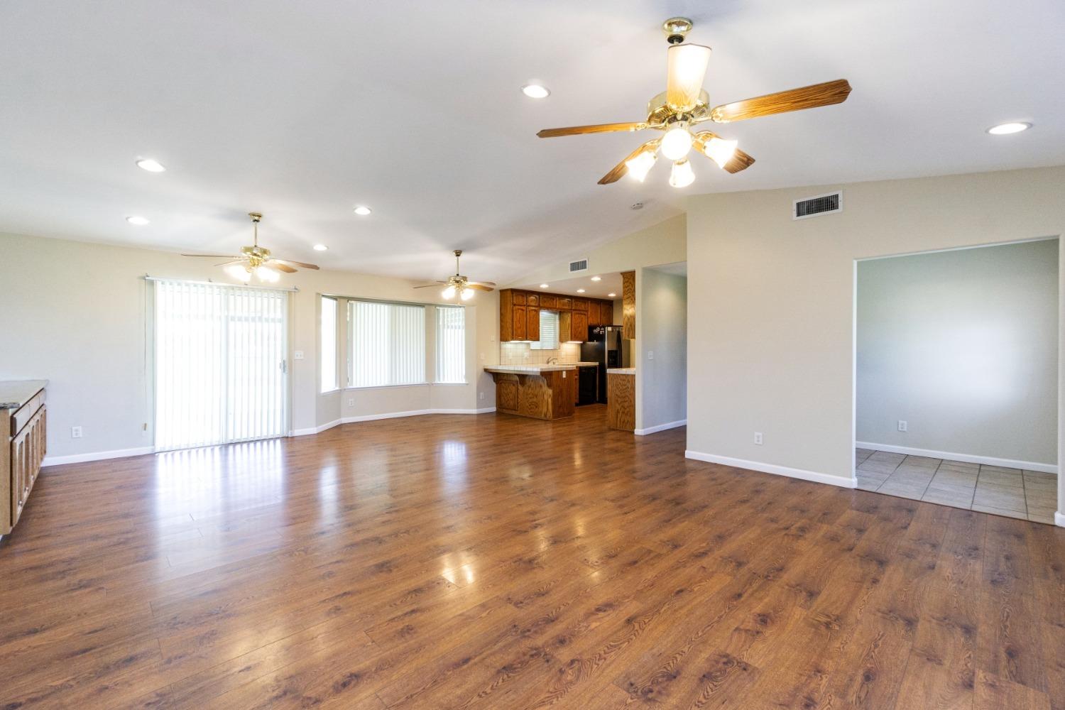 16600 Paula Road Madera, CA 93636 - Photo 8 of 35 Gallery Image 8