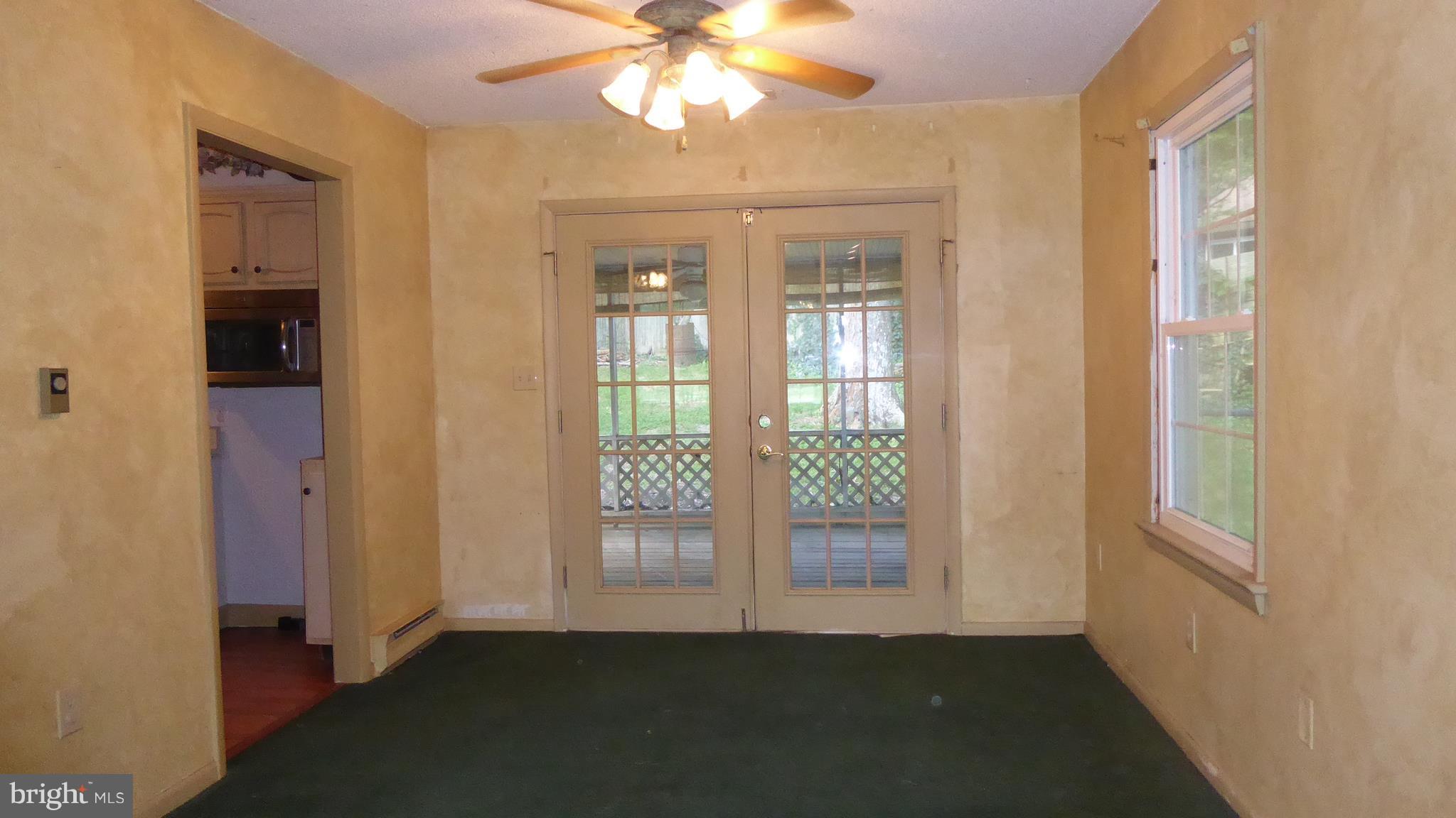 902 Loch Raven Road Salisbury, MD 21804 - Photo 5 of 13 Dining Room