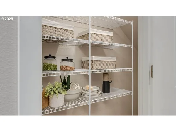 $419,995 | 6124 Southeast 16th Street, Gresham, OR 97080