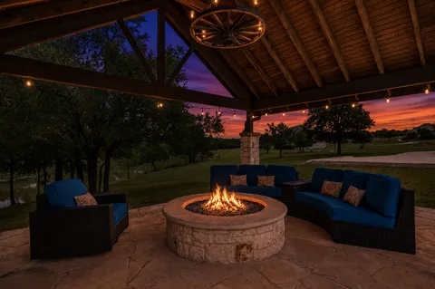 $1,195,000 | 208 Hacienda Place, Dripping Springs, TX 78620