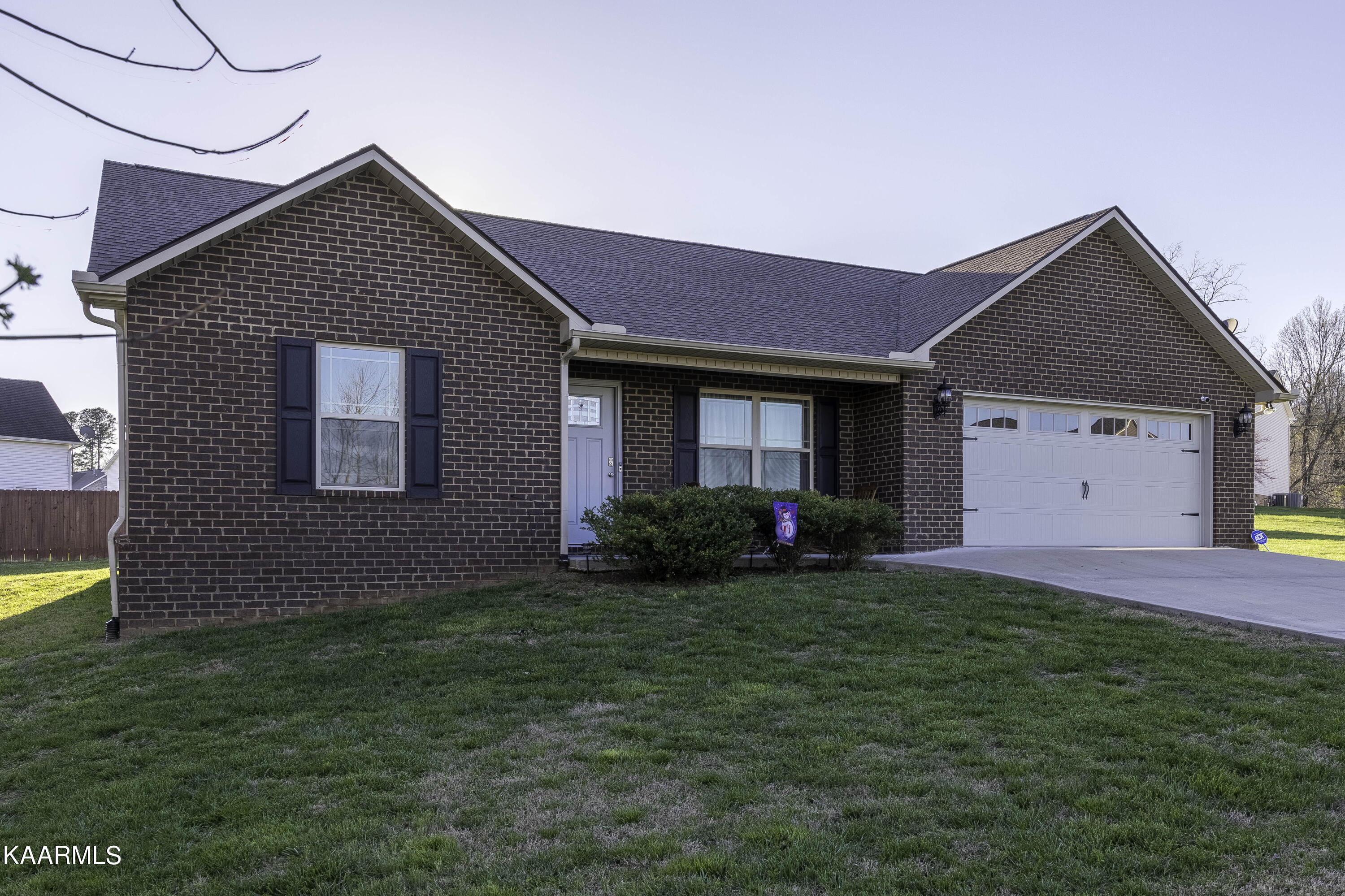 6642 Ruby June Lane Corryton, TN 37721 - Photo 1 of 23 Front