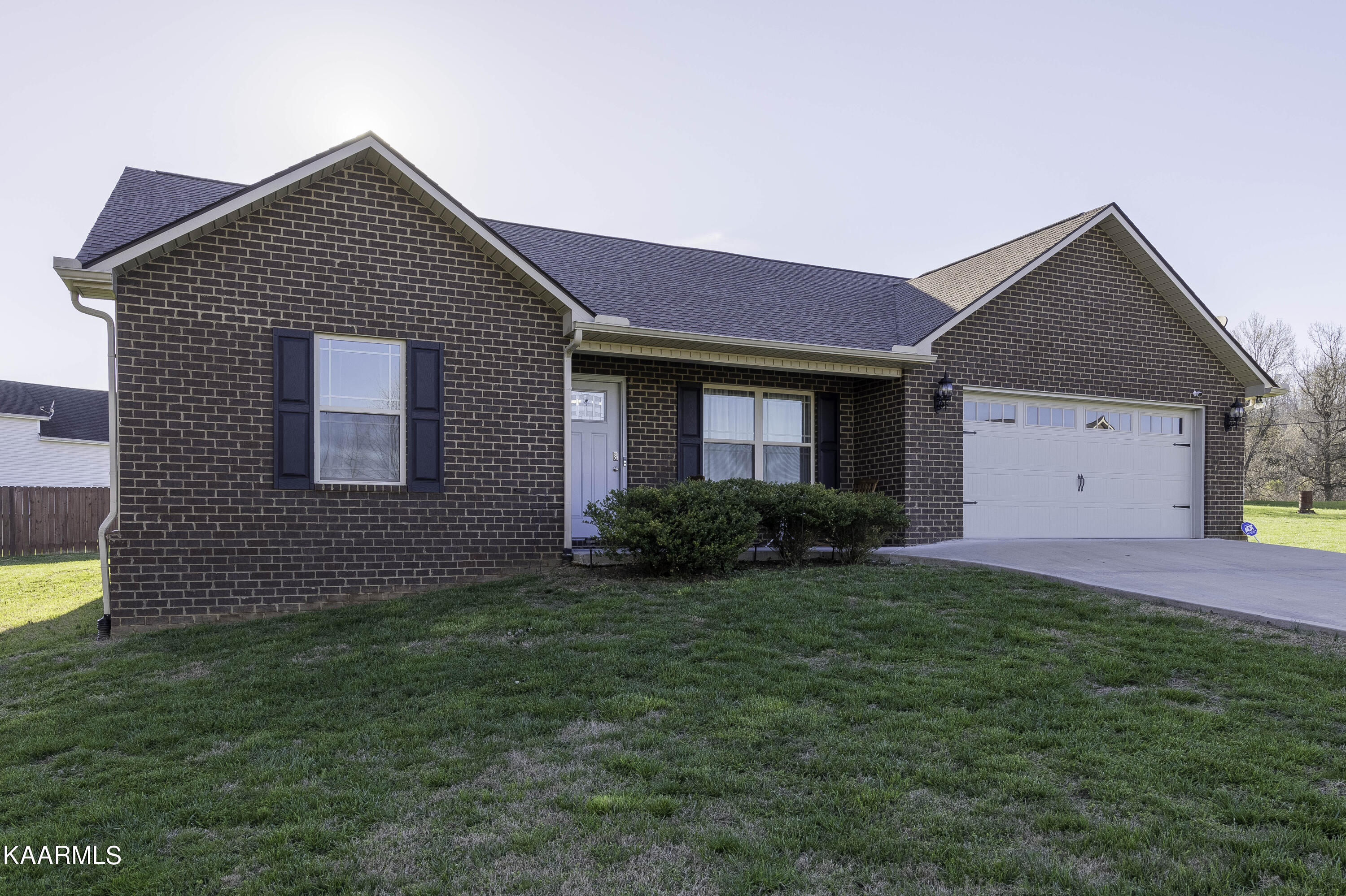 6642 Ruby June Lane Corryton, TN 37721 - Photo 22 of 23 030A9472-HDR-Edit