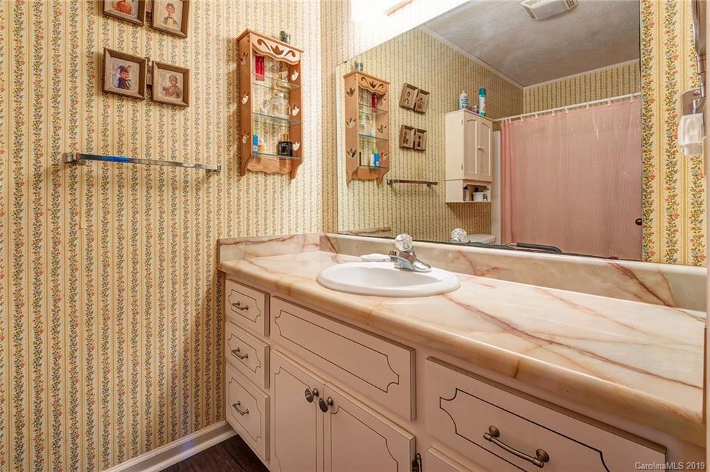 107 Falling Waters Road, Unit 28 Hendersonville, NC 28792 - Photo 22 of 28 Gallery Image 22