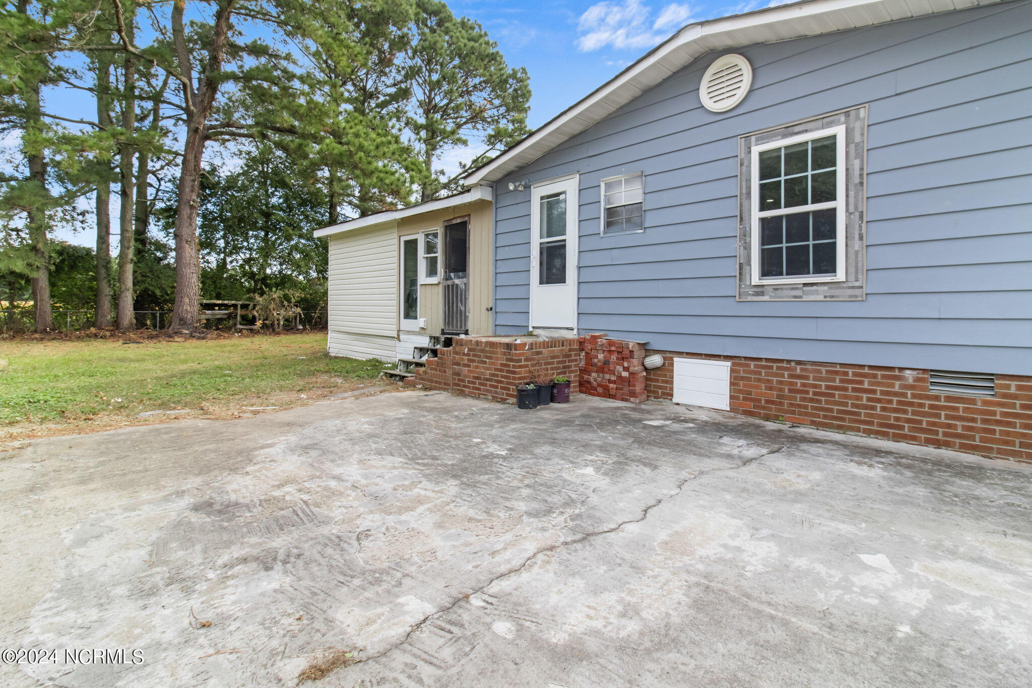 1120 Commissary Road Elizabeth City, NC 27909 - Photo 38 of 47 7-web-or-mls-commissary-47