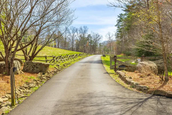 $2,750,000 | 756 Long Branch Road, Rising Fawn, GA 30738