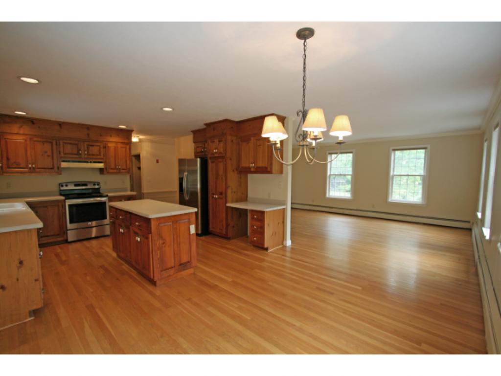 16 Cricket Corner Road Amherst, NH 03031 - Photo 11 of 36