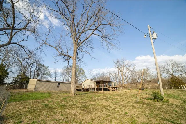 $425,000 | 5783 Union Road, McLouth, KS 66054