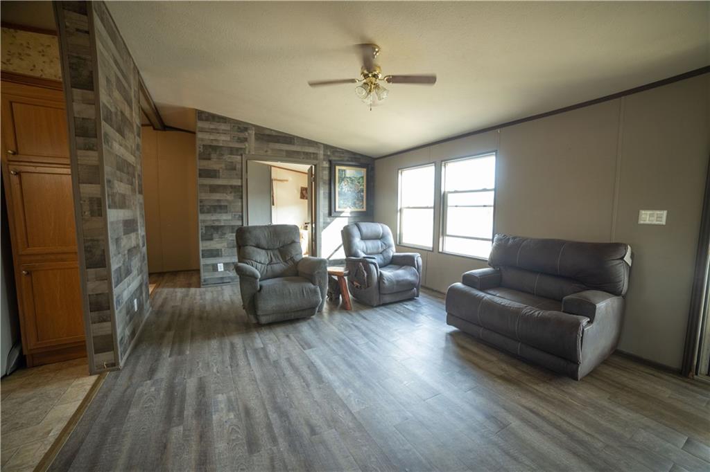 5783 Union Road McLouth, KS 66054 - Photo 18 of 83