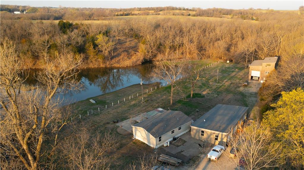 5783 Union Road McLouth, KS 66054 - Photo 2 of 83