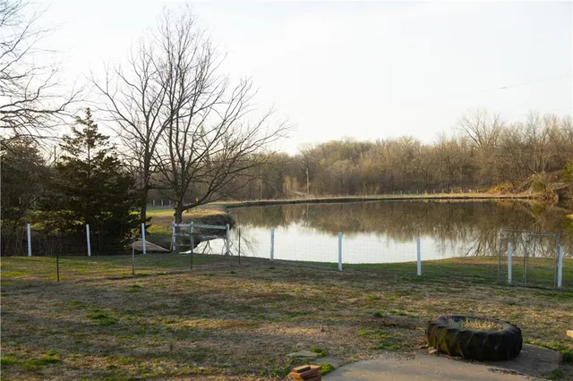 $425,000 | 5783 Union Road, McLouth, KS 66054