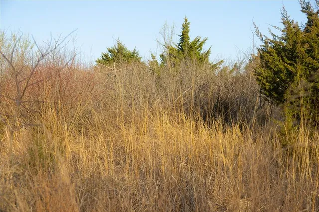 $425,000 | 5783 Union Road, McLouth, KS 66054