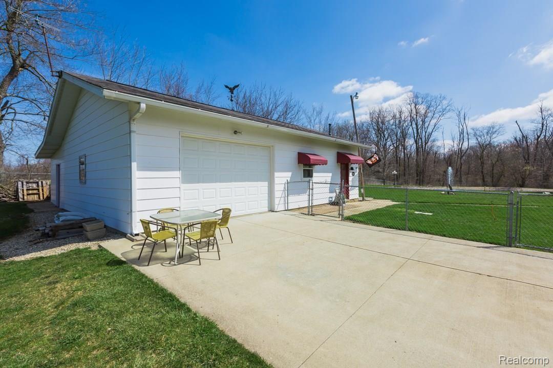 6922 Shepherd Road Adrian, MI 49221 - Photo 17 of 61 AB6A8400.jpg