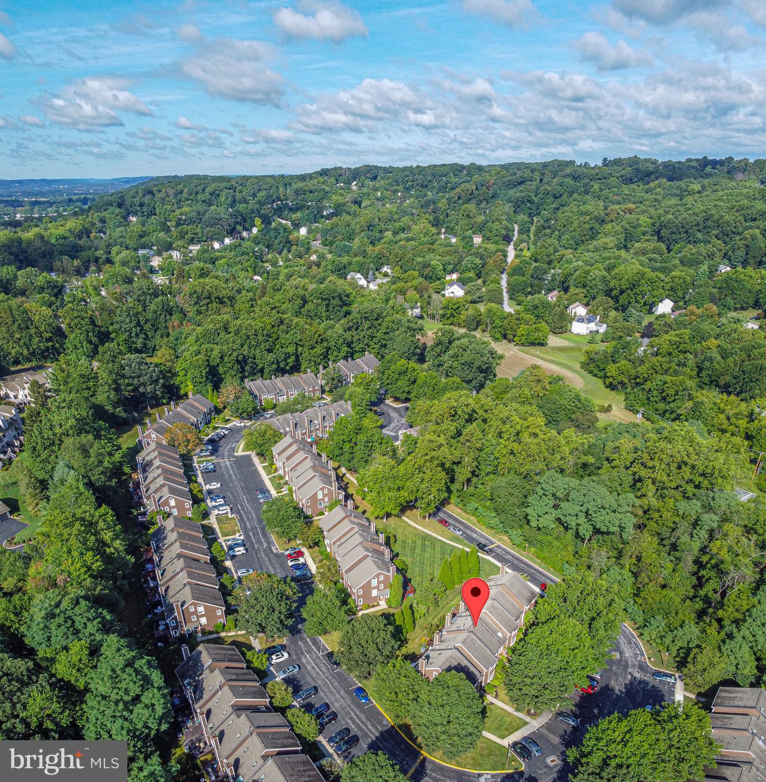 231 Fox Run Exton, PA 19341 - Photo 3 of 36