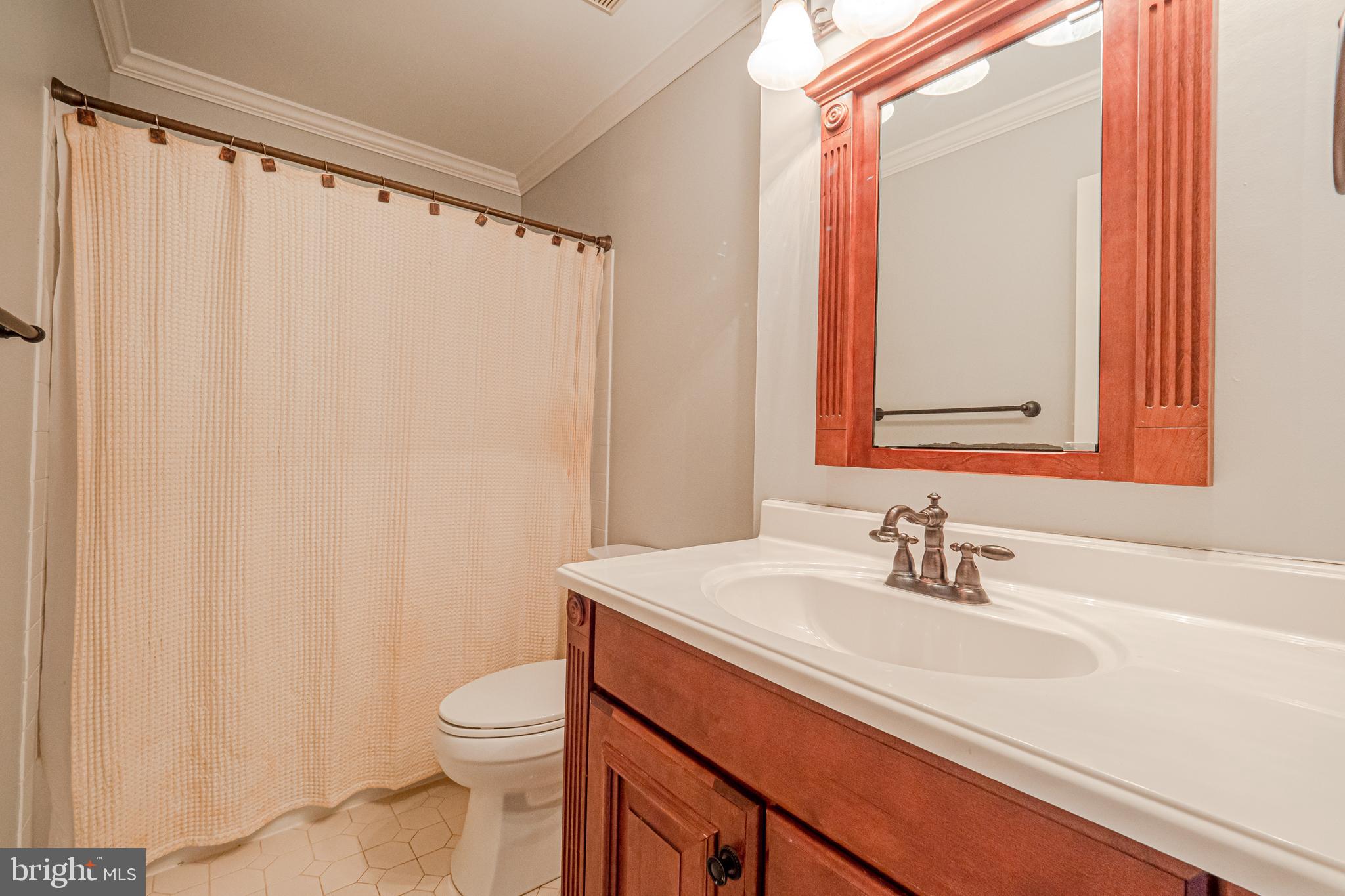 231 Fox Run Exton, PA 19341 - Photo 23 of 36