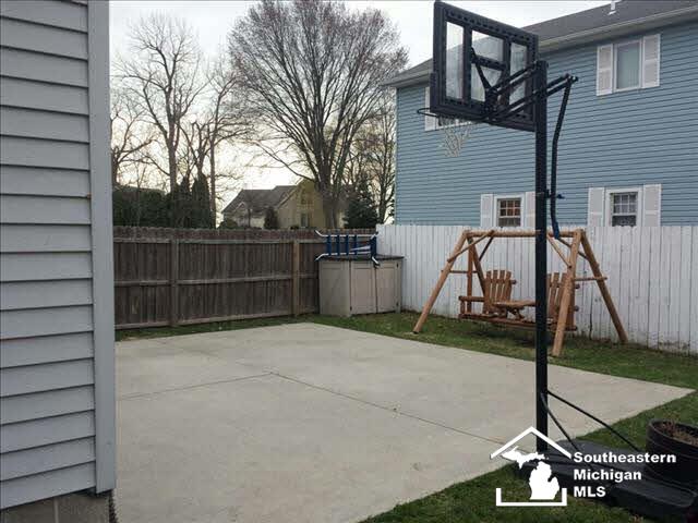 4337 Dewey Road Newport, MI 48166 - Photo 4 of 17 Concrete Slab