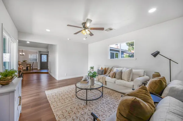 $450,000 | 1521 Stanford Avenue, Clovis, CA 93611