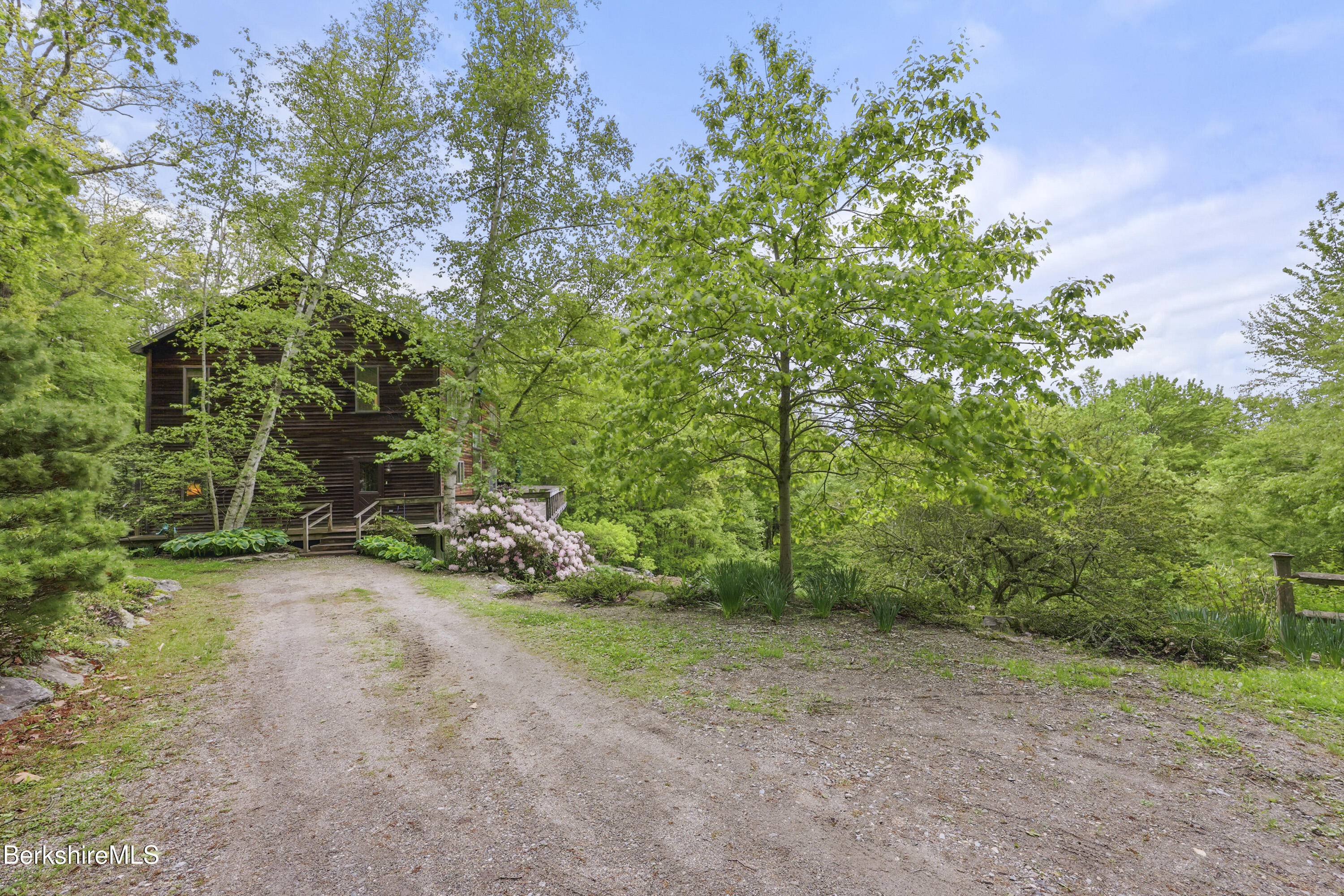 29 Old Village Road Alford, MA 01230 - Photo 53 of 72 5 Exterior Front