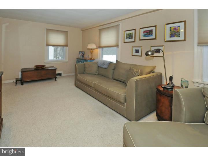 517 Ashmead Road Cheltenham, PA 19012 - Photo 14 of 19 Bedroom 2