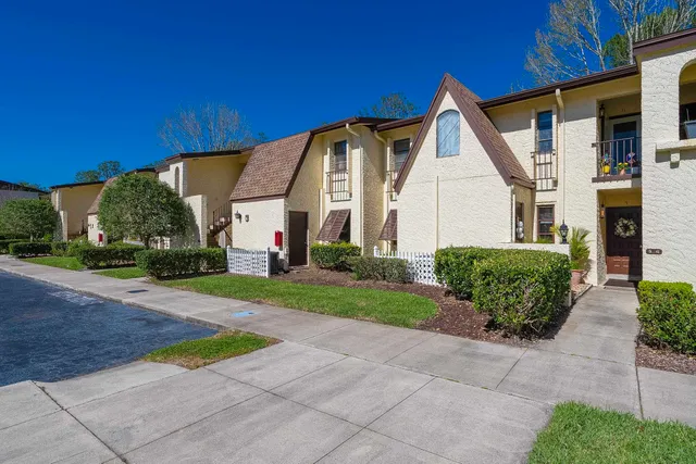 a view of outdoor space yard and front view of a house
