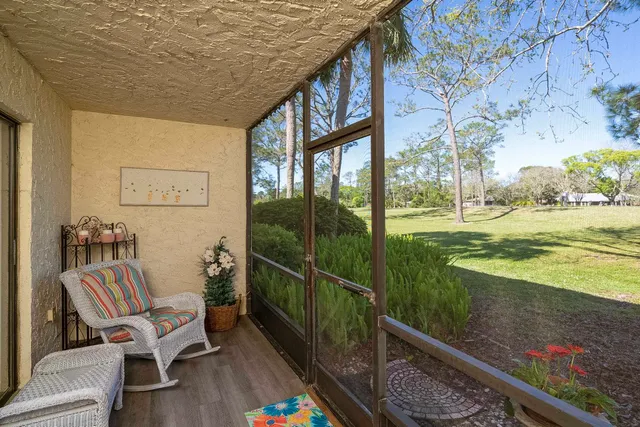 a view of an outdoor space