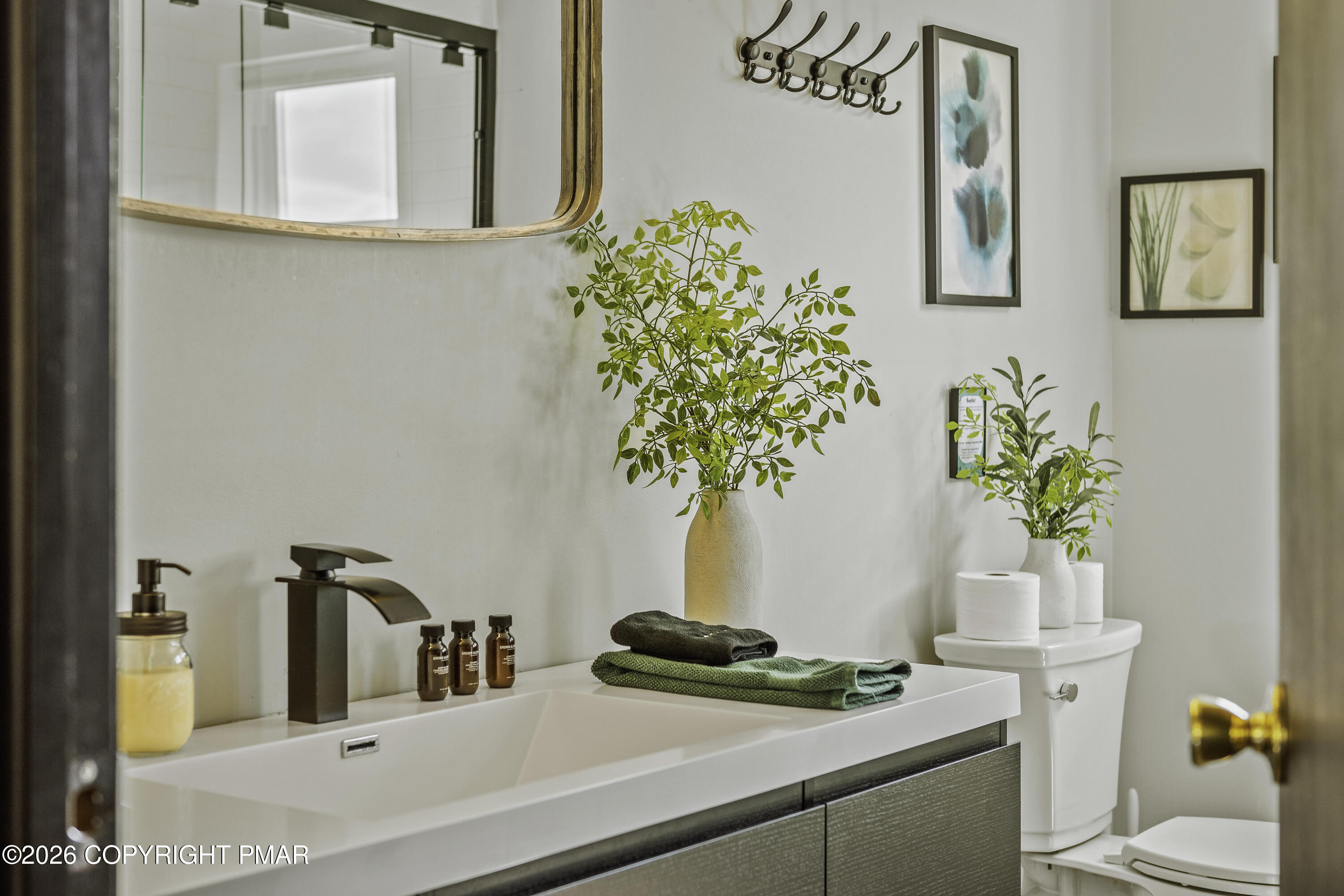 318 Mountain Top Lake Road Long Pond, PA 18334 - Photo 30 of 46 En Suite Bath