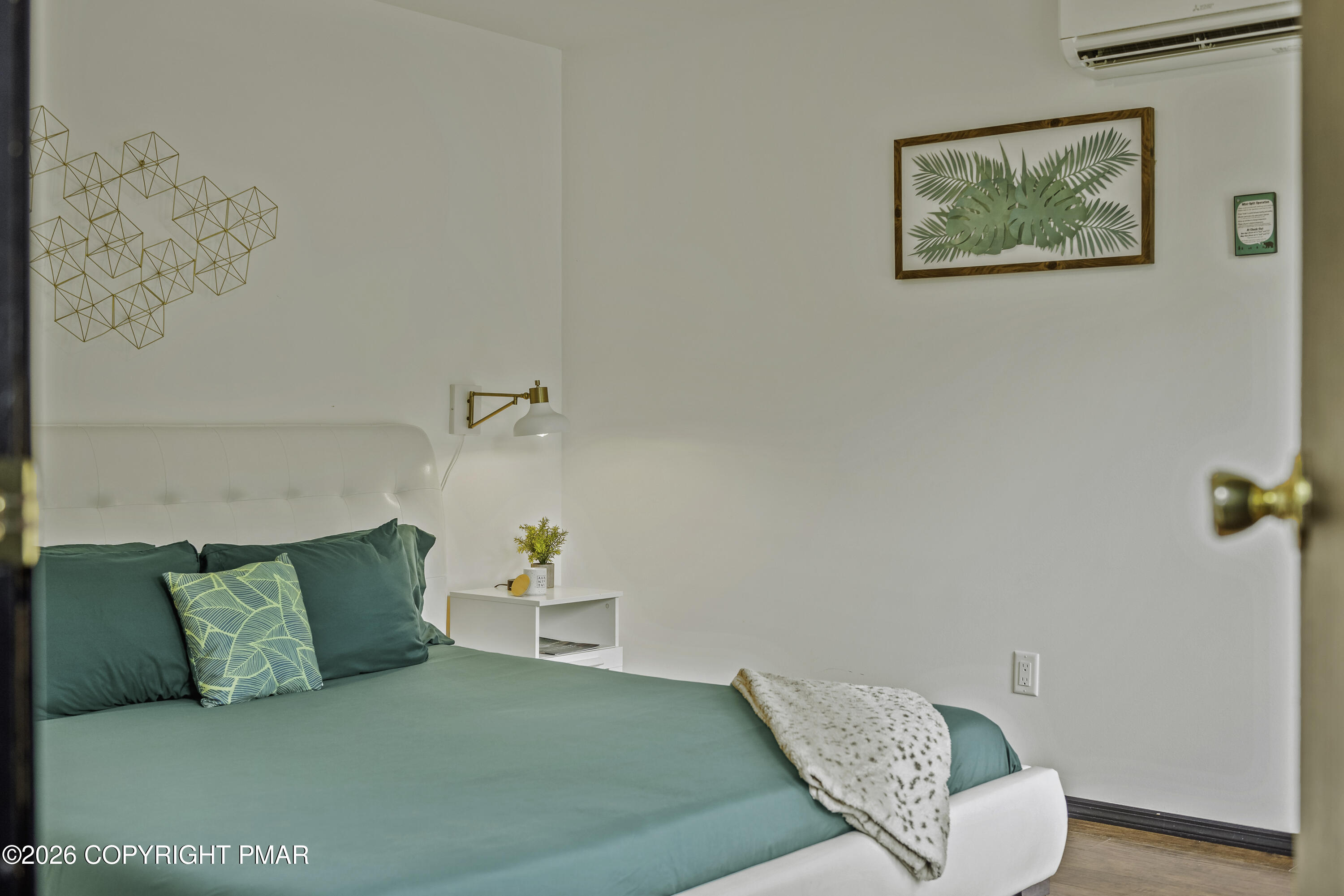 318 Mountain Top Lake Road Long Pond, PA 18334 - Photo 9 of 46 Main Floor