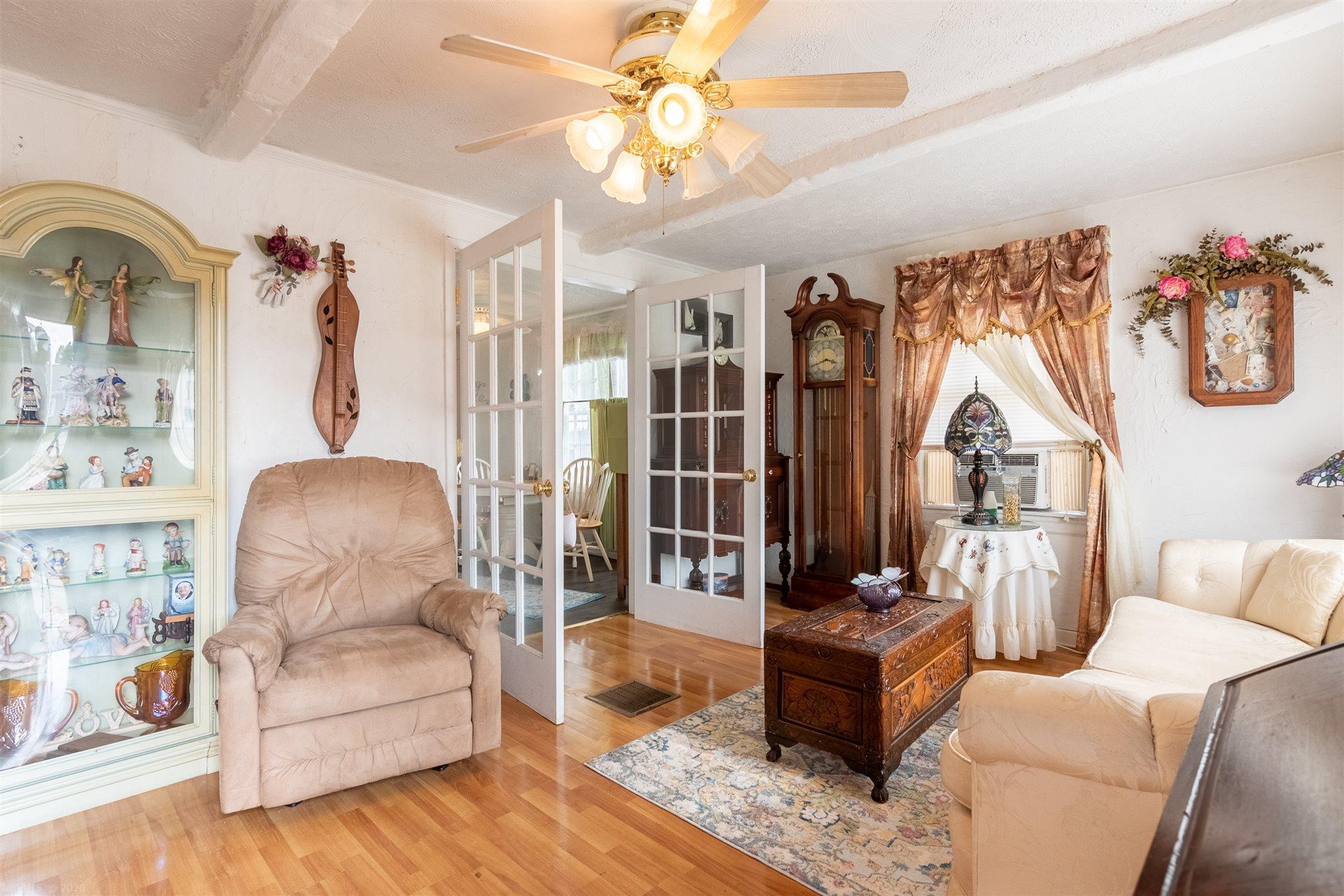 660 Mercer Road Rich Creek, VA 24147 - Photo 6 of 63 Gallery Image 6