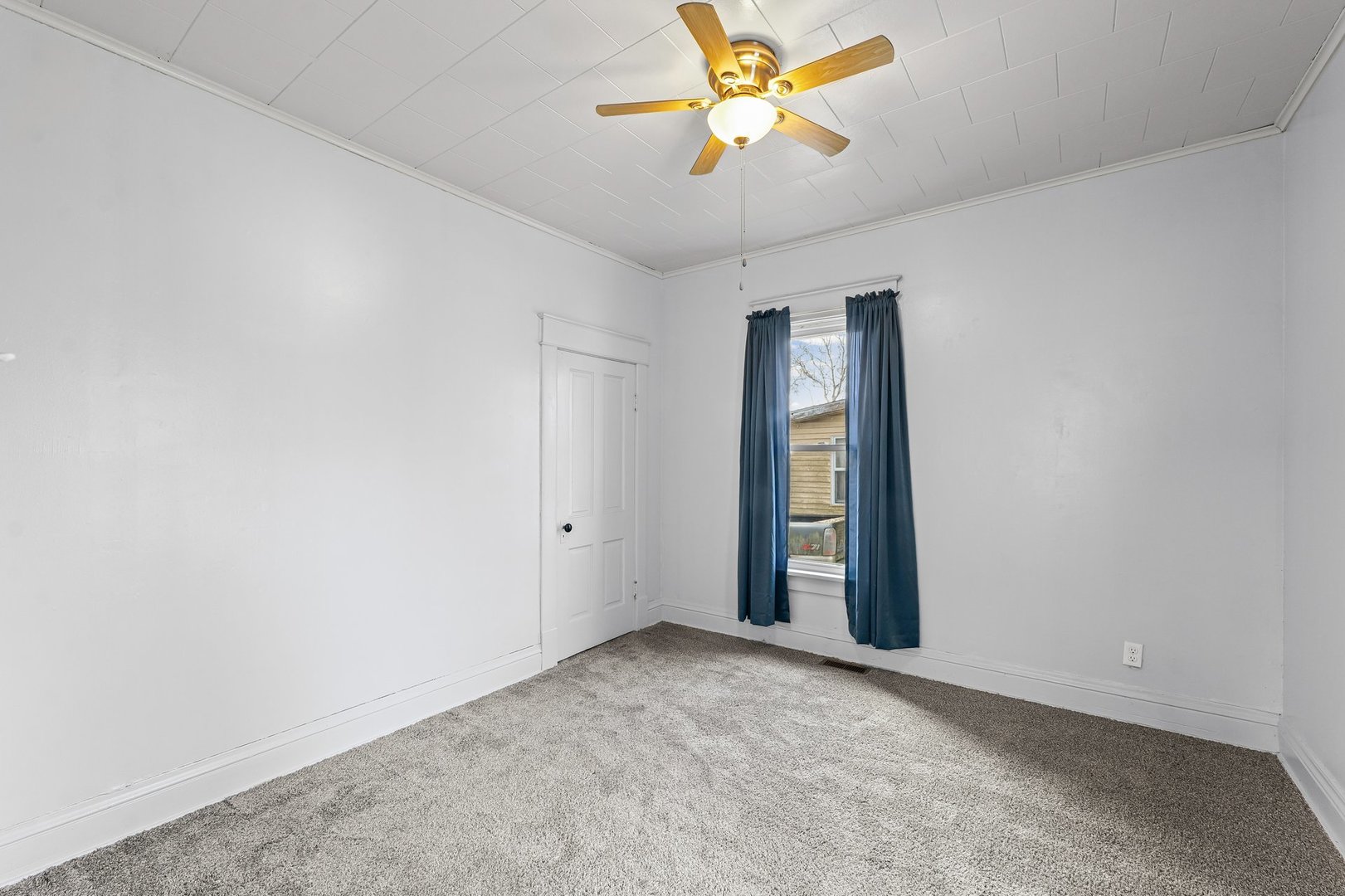 232 West William Street Bement, IL 61813 - Photo 13 of 25