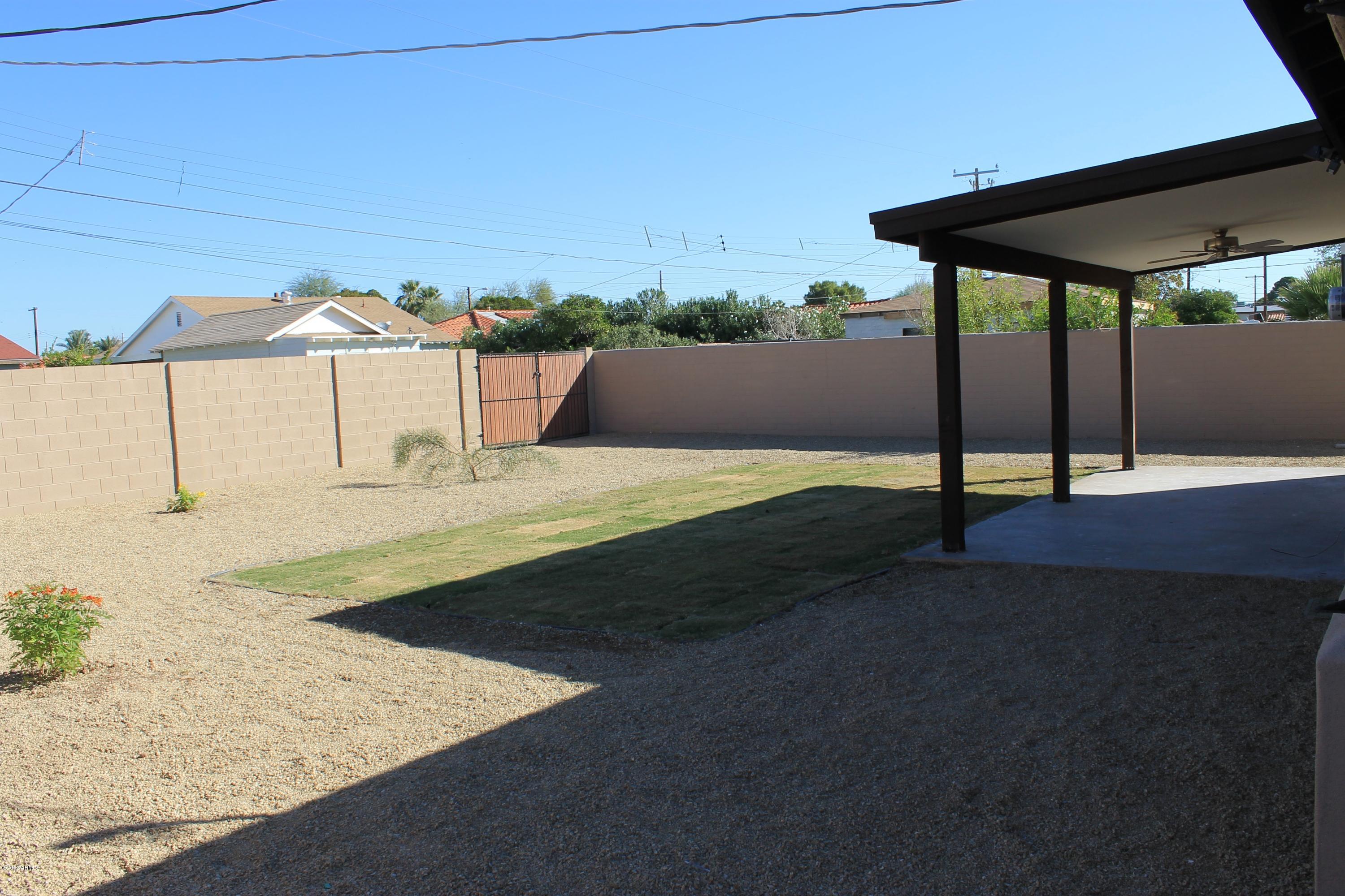 1706 East Almeria Road Phoenix, AZ 85006 - Photo 6 of 6 almeria 2 038