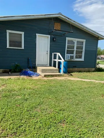 $174,000 | 501 Needham Street, Coleman, TX 76834