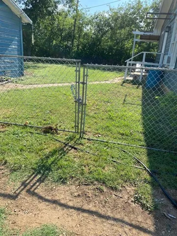 $174,000 | 501 Needham Street, Coleman, TX 76834